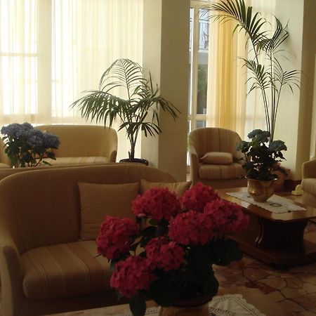 Hotel Arcade Rimini Extérieur photo