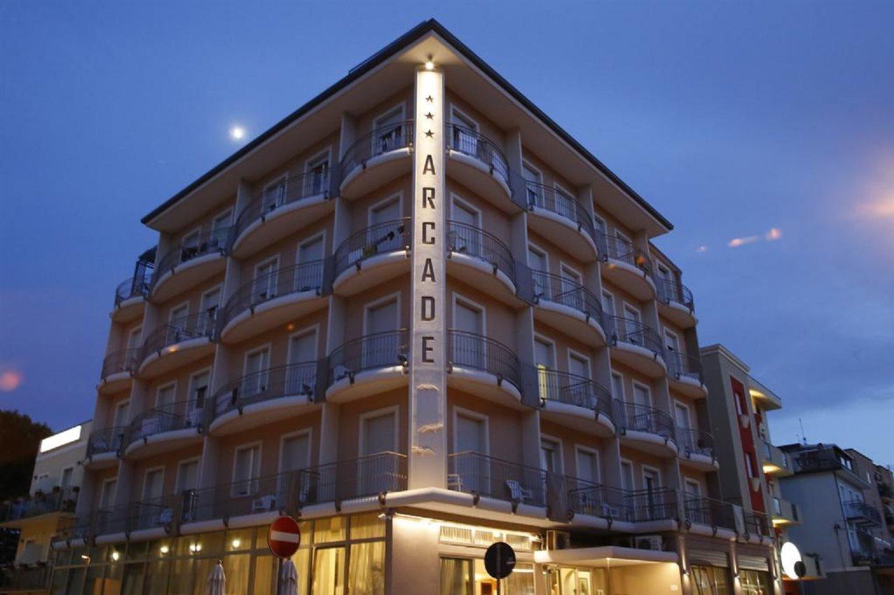 Hotel Arcade Rimini Extérieur photo